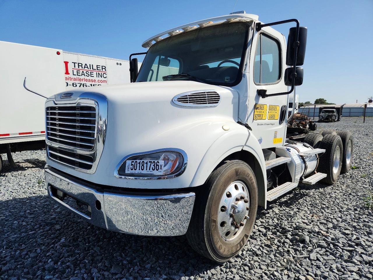 2015 FREIGHTLINER All other VIN 1FUJC5DV2FHGD6631 photo 2
