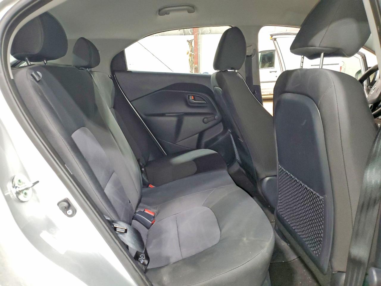2015 Kia Rio VIN KNADM5A34F6465332 photo 11