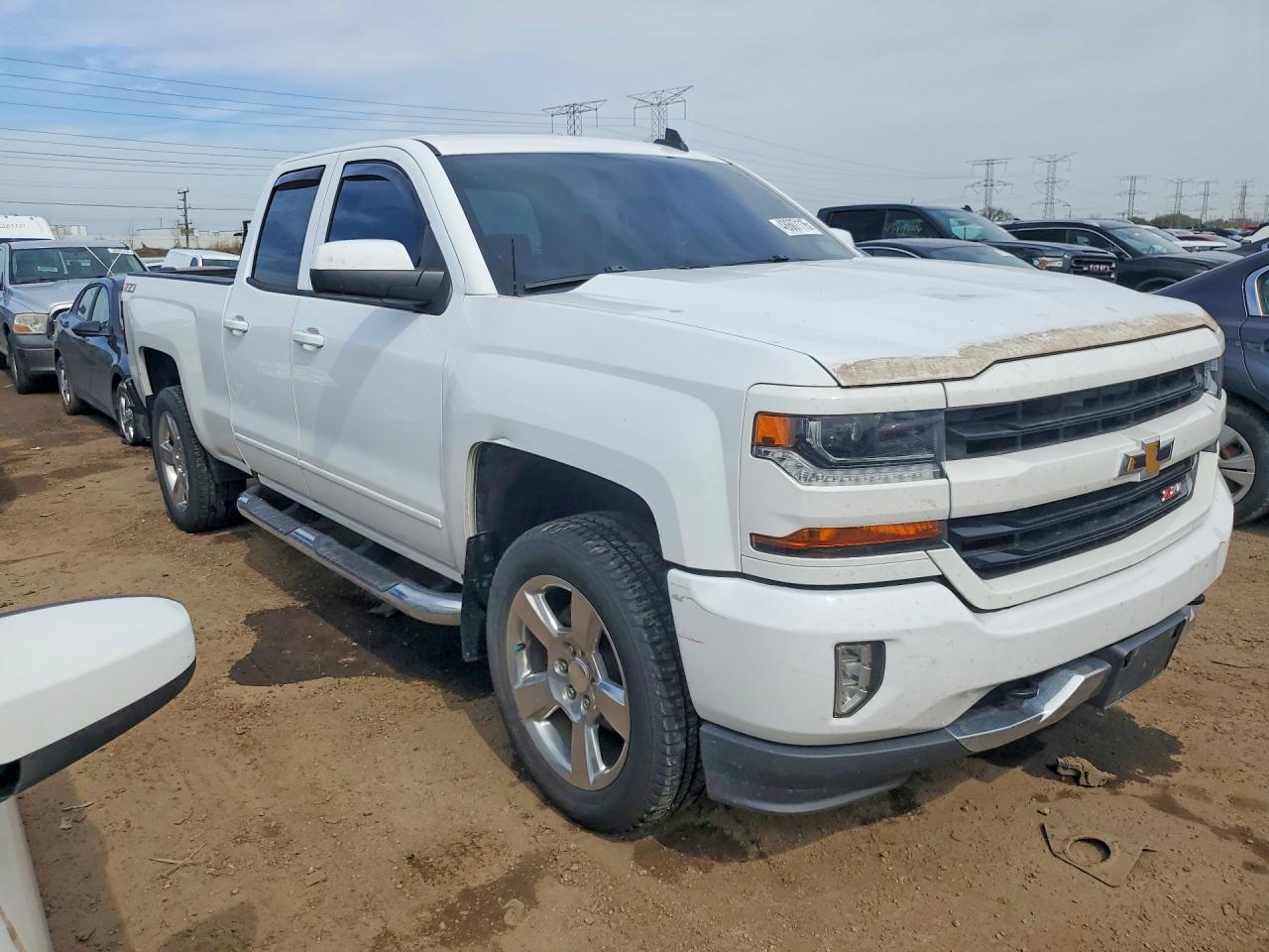 2018 Chev Silverado VIN 1GCVKREC6JZ333081 photo 4