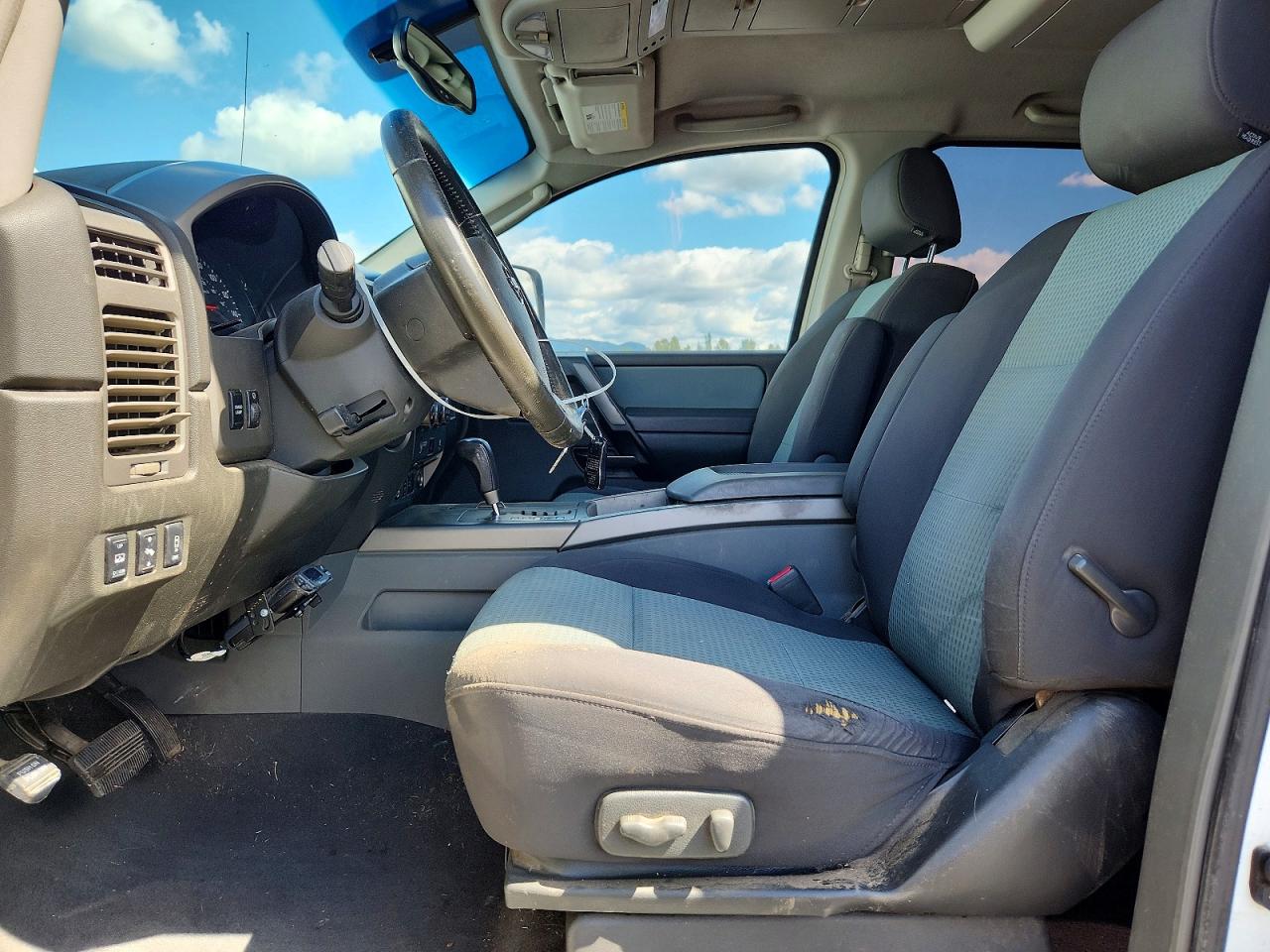 2005 Nissan TITAN VIN 1N6AA07BX5N517547 photo 7