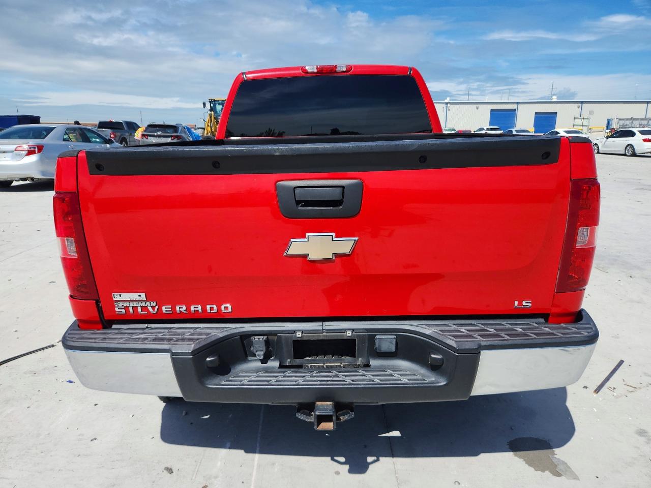 2010 Chevrolet Silverado VIN 1GCSCREA7AZ286352 photo 6