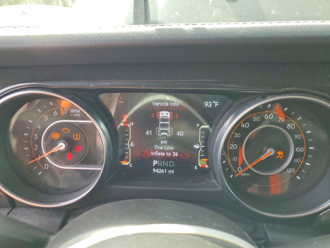 2021 Jeep Wrangler / VIN 1C4HJXEG4MW588082 photo 9