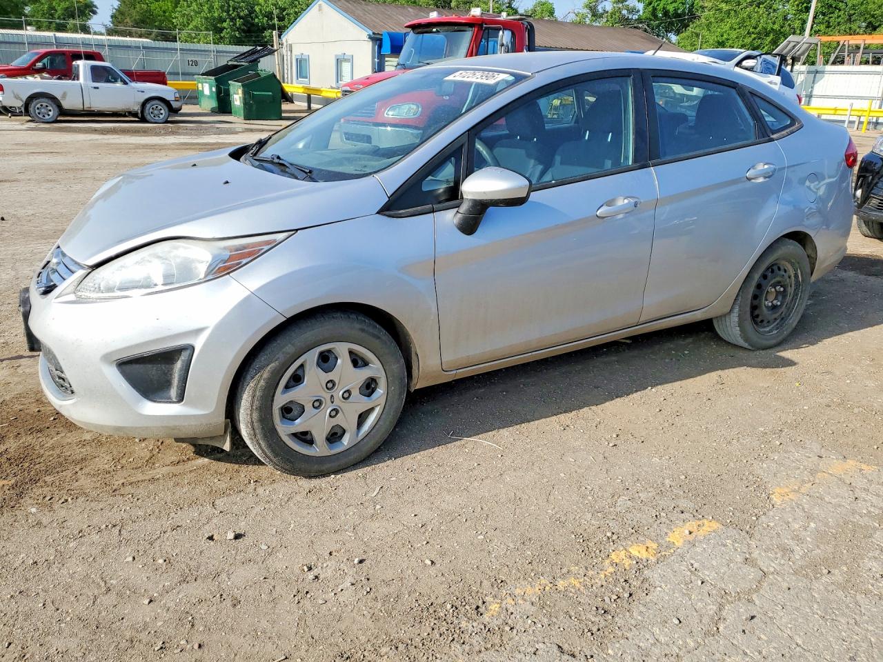 2012 Ford Fiesta VIN 3FADP4BJXCM102603 photo 1
