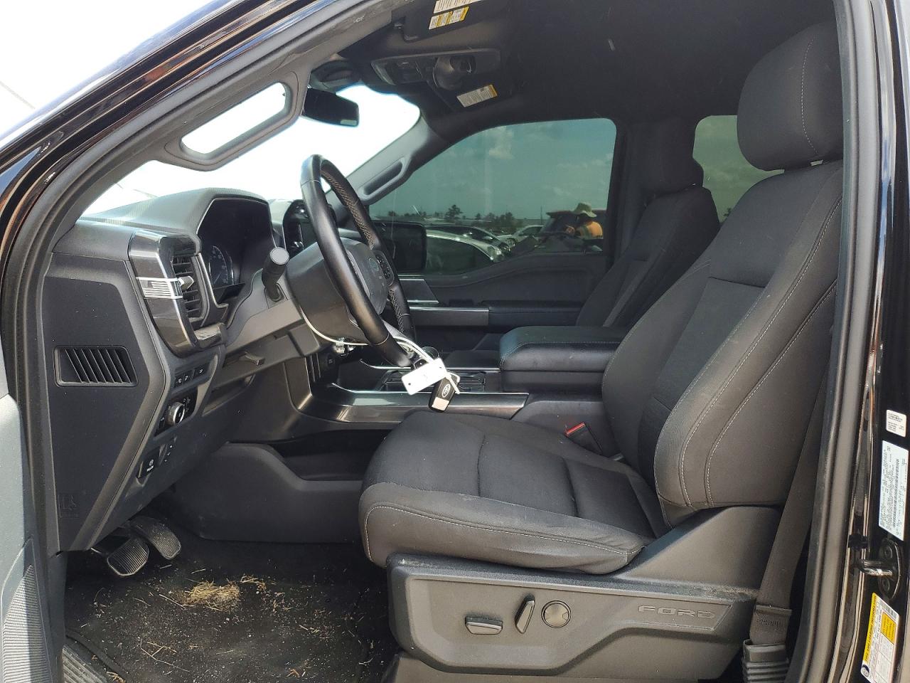 2023 Ford F150 VIN 1FTEW1CPXPKG18704 photo 7
