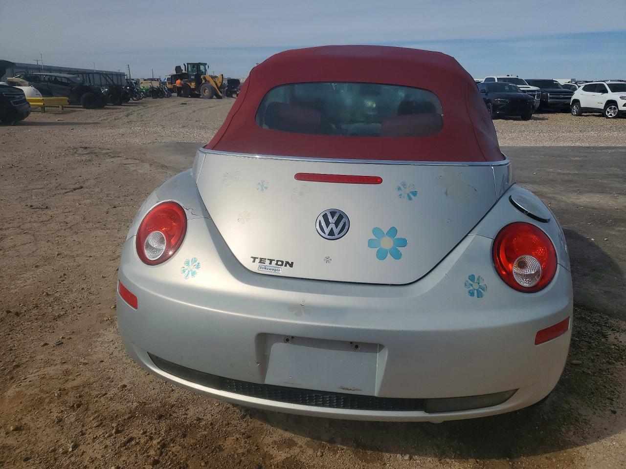 2009 VOLKSWAGEN Beetle VIN 3VWSF31Y49M412247 photo 6