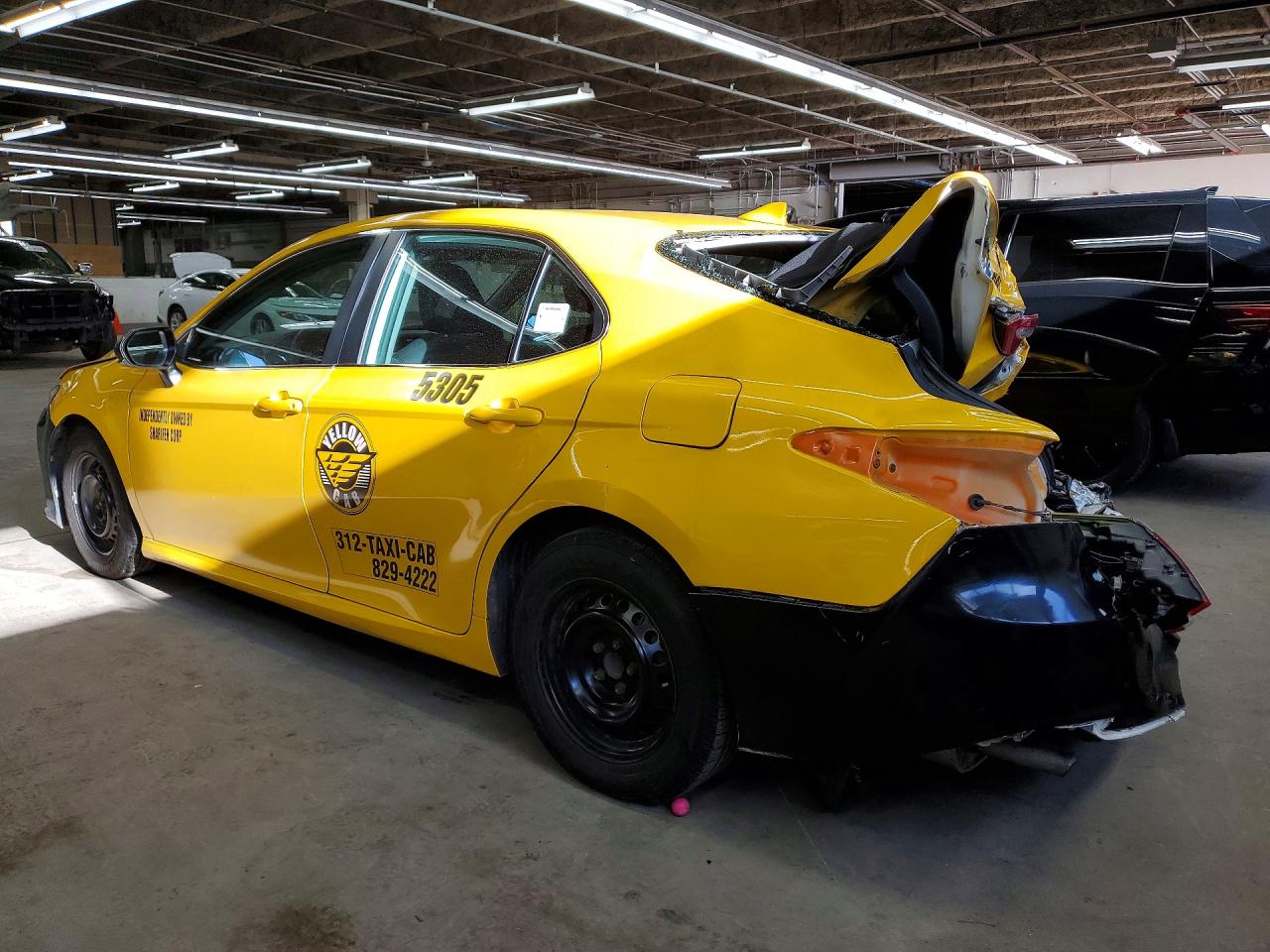 2019 TOYOTA Camry sola VIN 4T1B31HK8KU515184 photo 2
