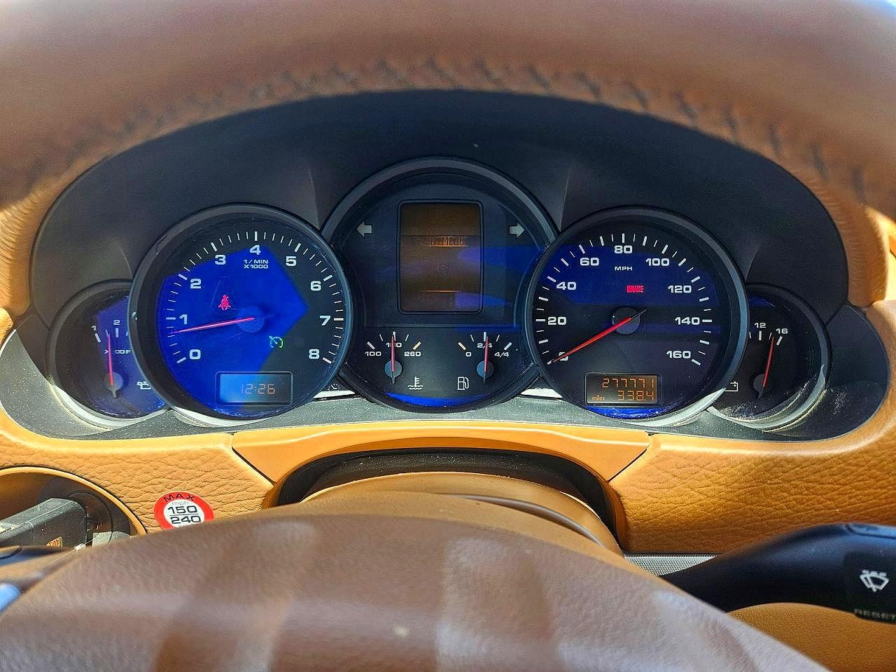 2005 Porsche Cayenne VIN WP1AA29P85LA25570 photo 8