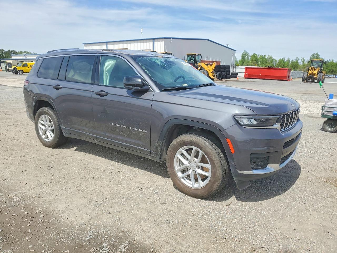 2023 Jeep Cherokee VIN 1C4RJJAG6P8901956 photo 4