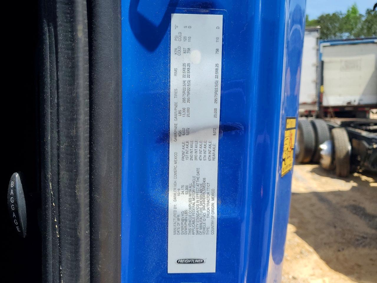 2020 FREIGHTLINER All other VIN 3AKJHHDR5LSMD2406 photo 10