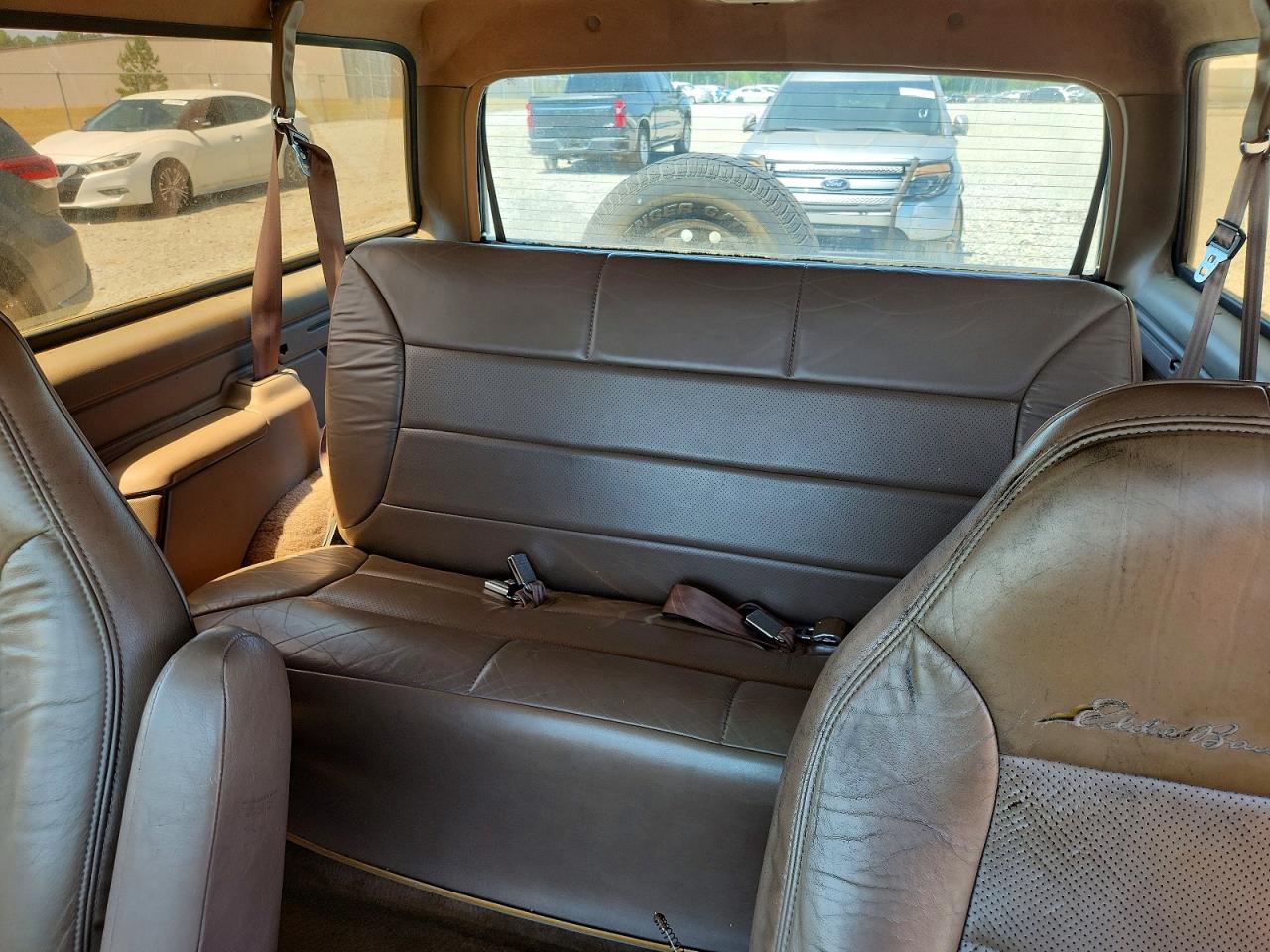 1994 Ford Bronco VIN 1FMEU15H4RLA41513 photo 10