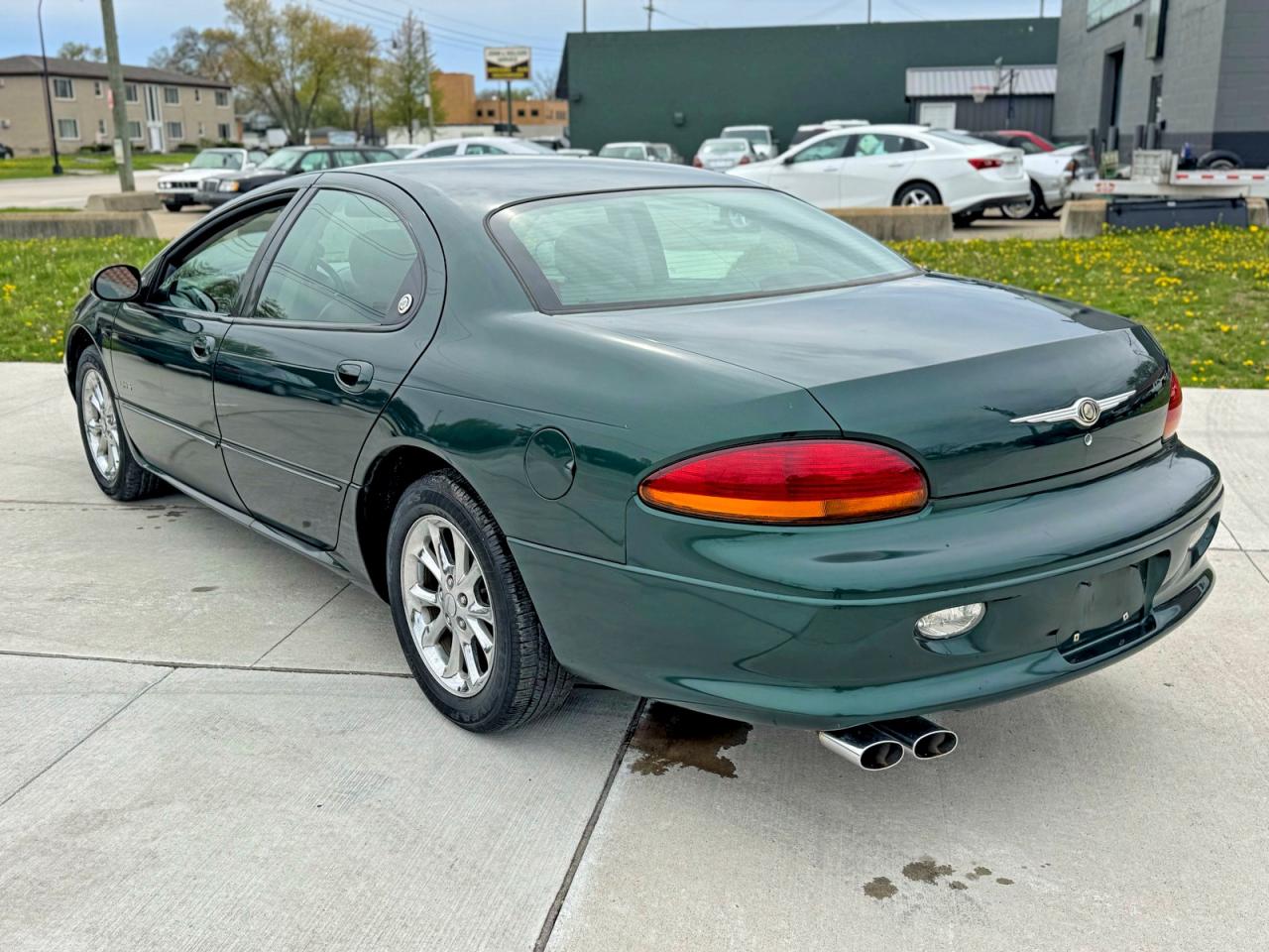 1999 Chrysler Lhs VIN 2C3HC56G2XH650079 photo 3
