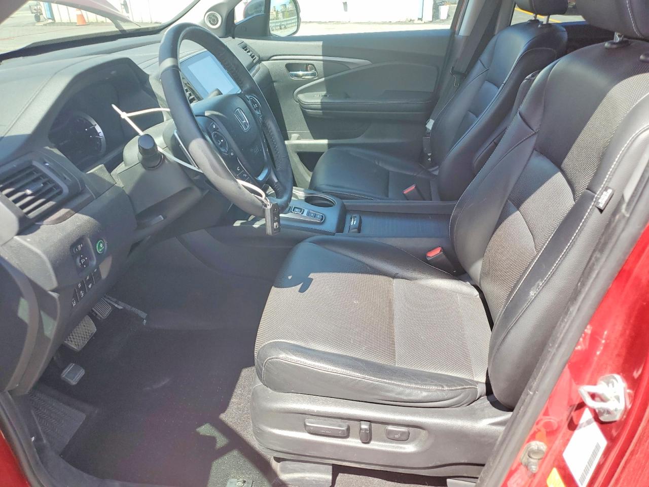 2022 Honda Ridgeline VIN 5FPYK3F72NB006322 photo 7