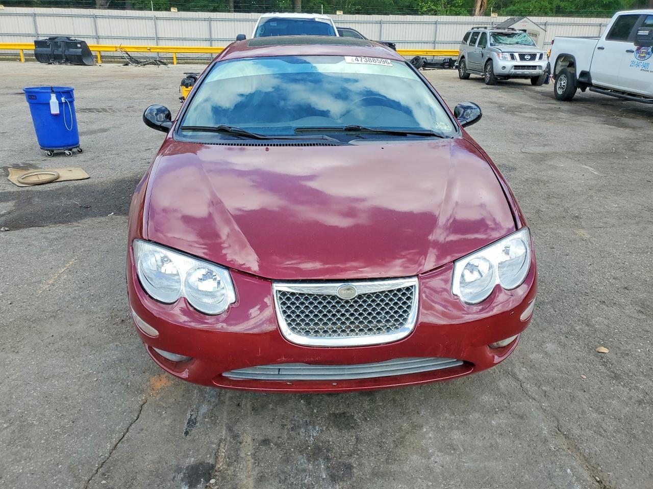 2004 CHRYSLER 300 VIN 2C3HE66G44H676081 photo 5