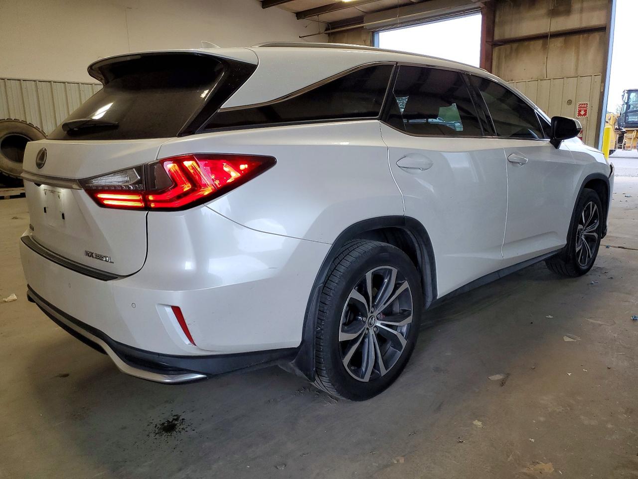 2018 Lexus Rx350 VIN JTJDZKCA6J2011093 photo 3