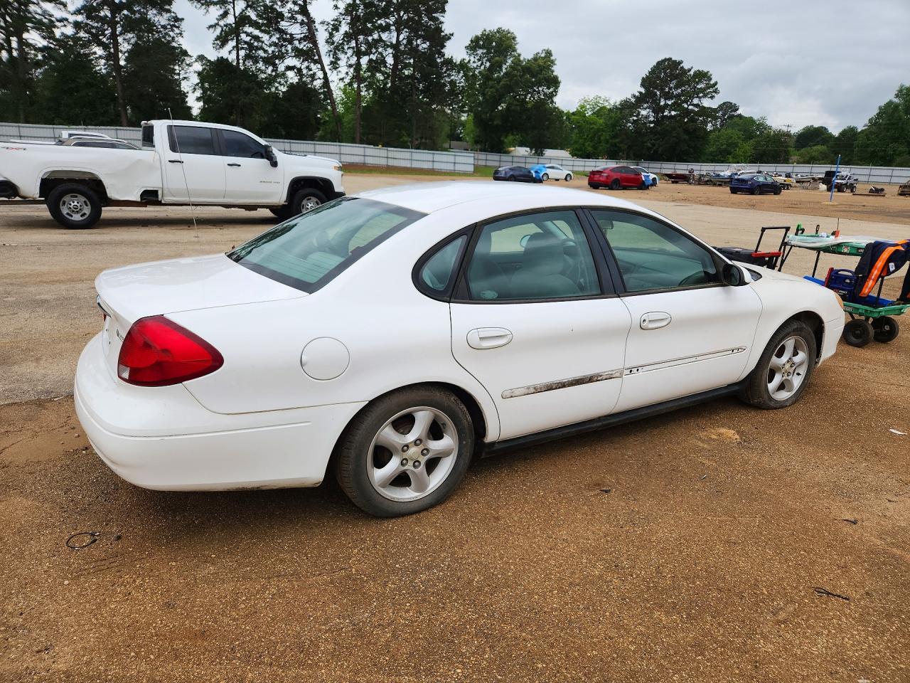 2001 Ford Taurus VIN 1FAFP53U01A110758 photo 3