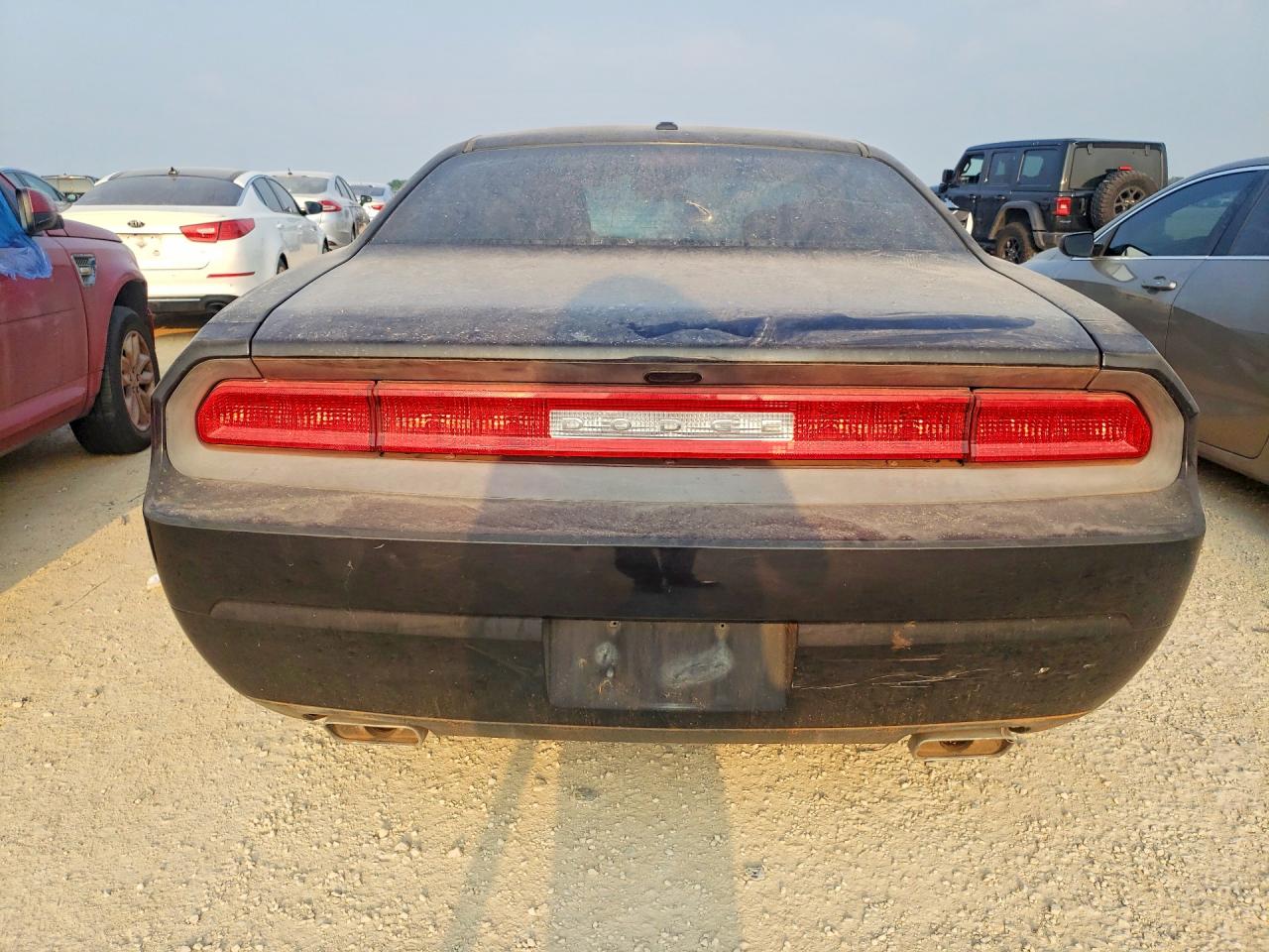 2011 Dodge Challenger VIN 2B3CJ4DG1BH524685 photo 6