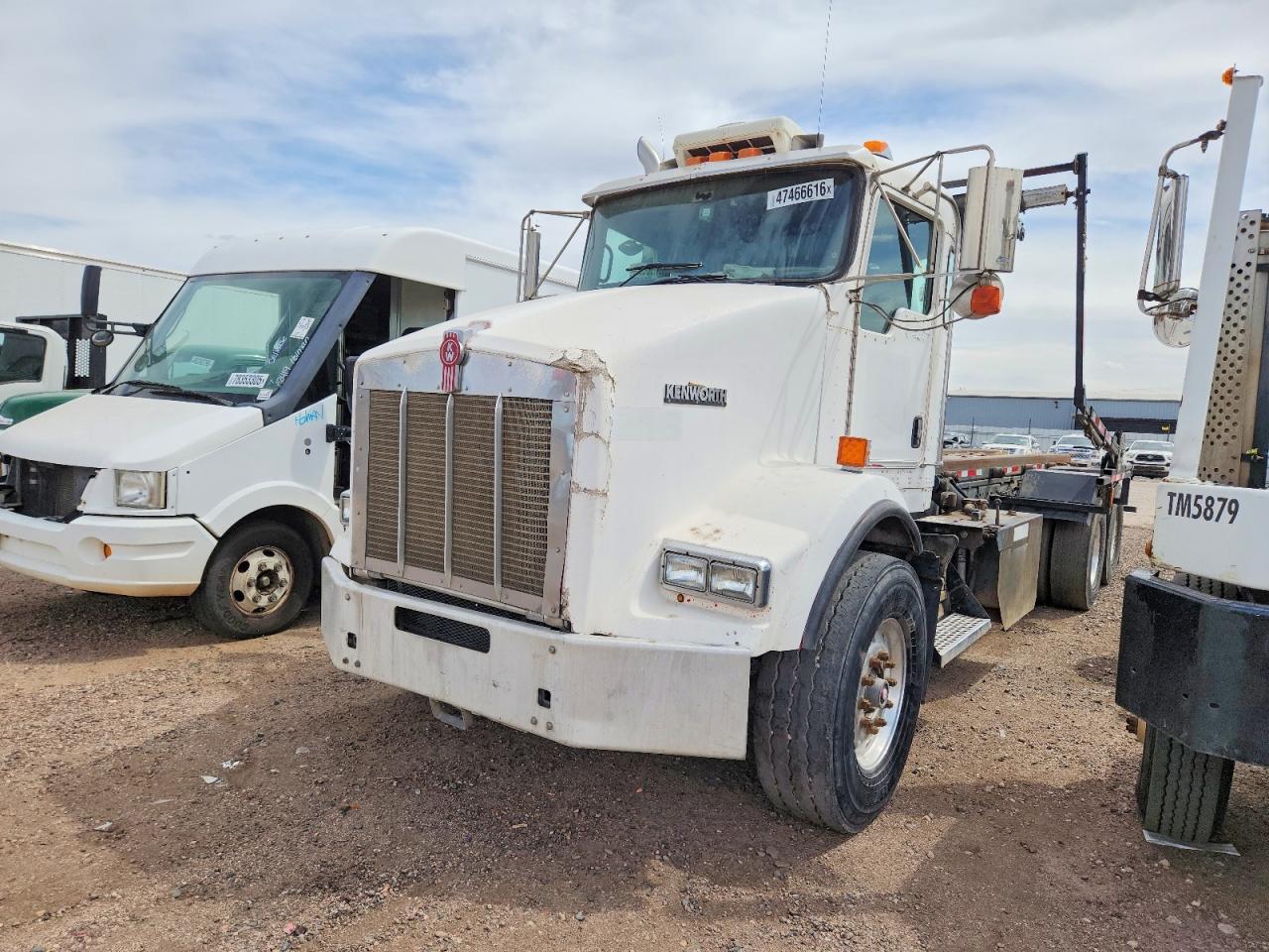 2005 KENWORTH All other VIN 1NKDL00X55R104538 photo 2
