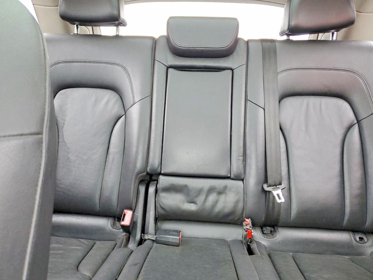 2012 Audi Q5 VIN WA1DKAFP2CA018630 photo 10