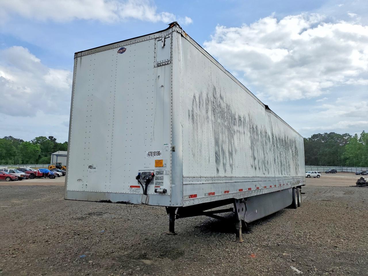2021 UTILITY All models VIN 1UYVS2539M3281512 photo 2