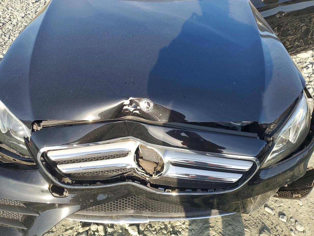 2019 Mercedes-Benz E-class VIN WDDZH6JB0KA588746 photo 11