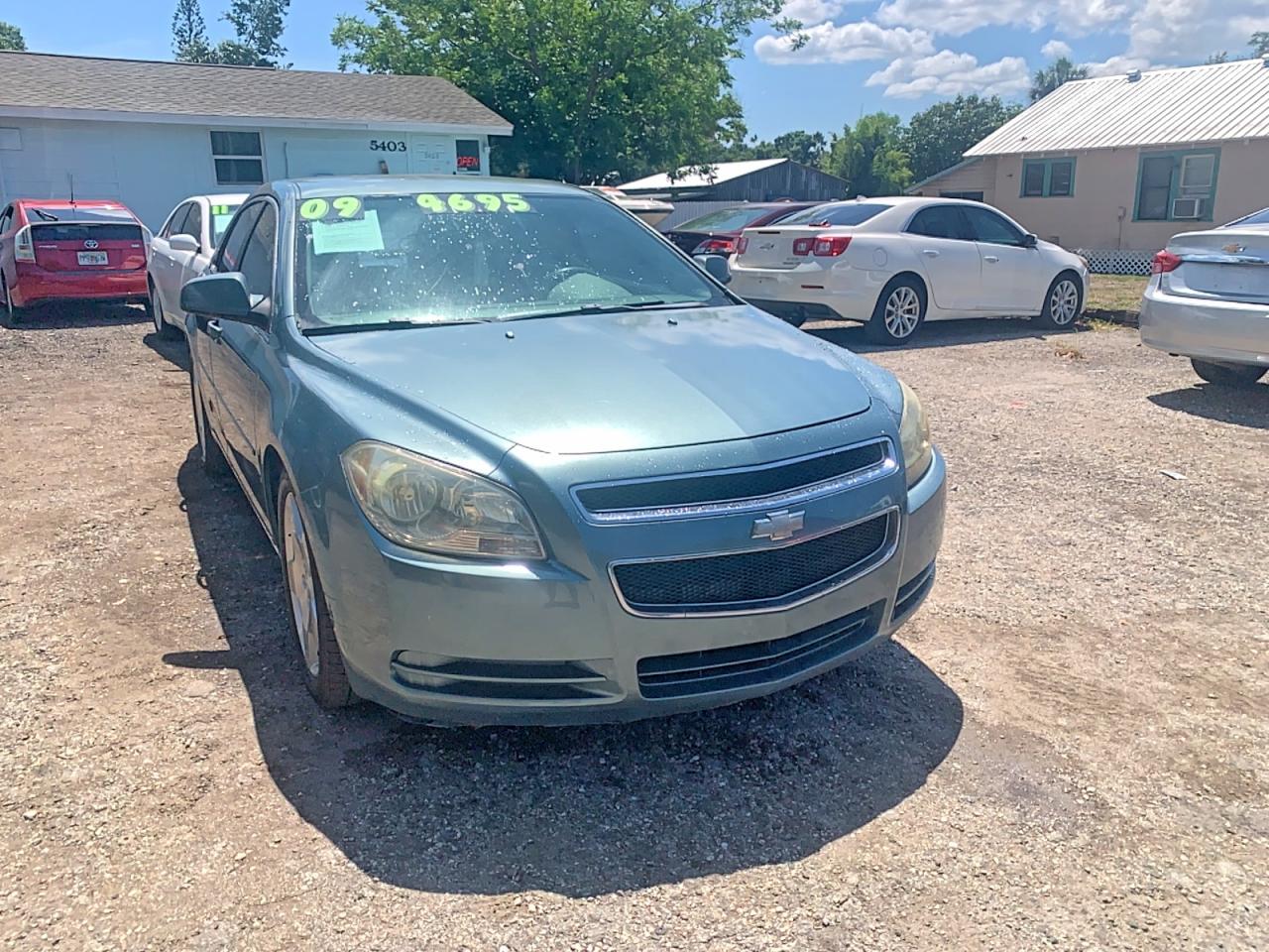 2009 Chevrolet Malibu VIN 1G1ZJ57769F102281 photo 1