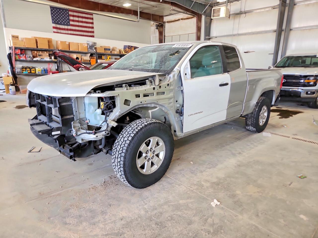 2020 Colorado VIN 1GCHSBEN9L1126014 photo 1