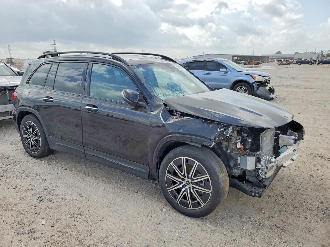 2024 Mercedes-Benz All other VIN W1N9M0CB5RN096015 photo 4