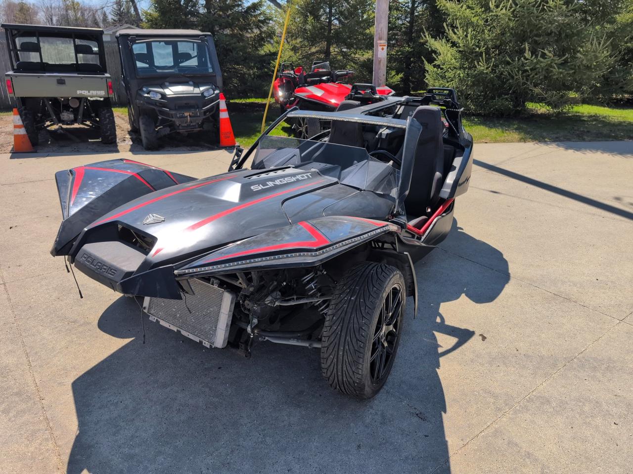 2020 POLARIS Slingshot VIN 57XAARHB3L8139922 photo 2