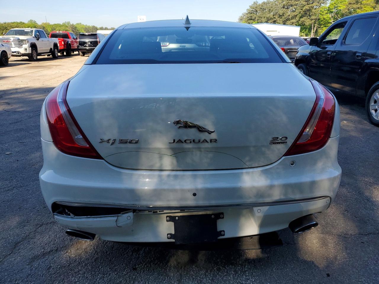 2019 Jaguar Xj VIN SAJWJ2GD3K8W17829 photo 6