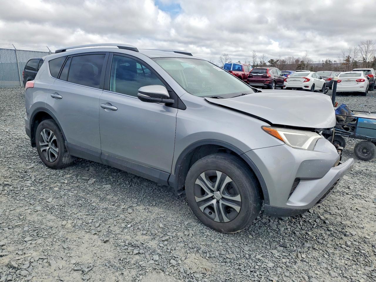 2016 Toyota Rav4 VIN 2T3BFREV1GW485271 photo 4