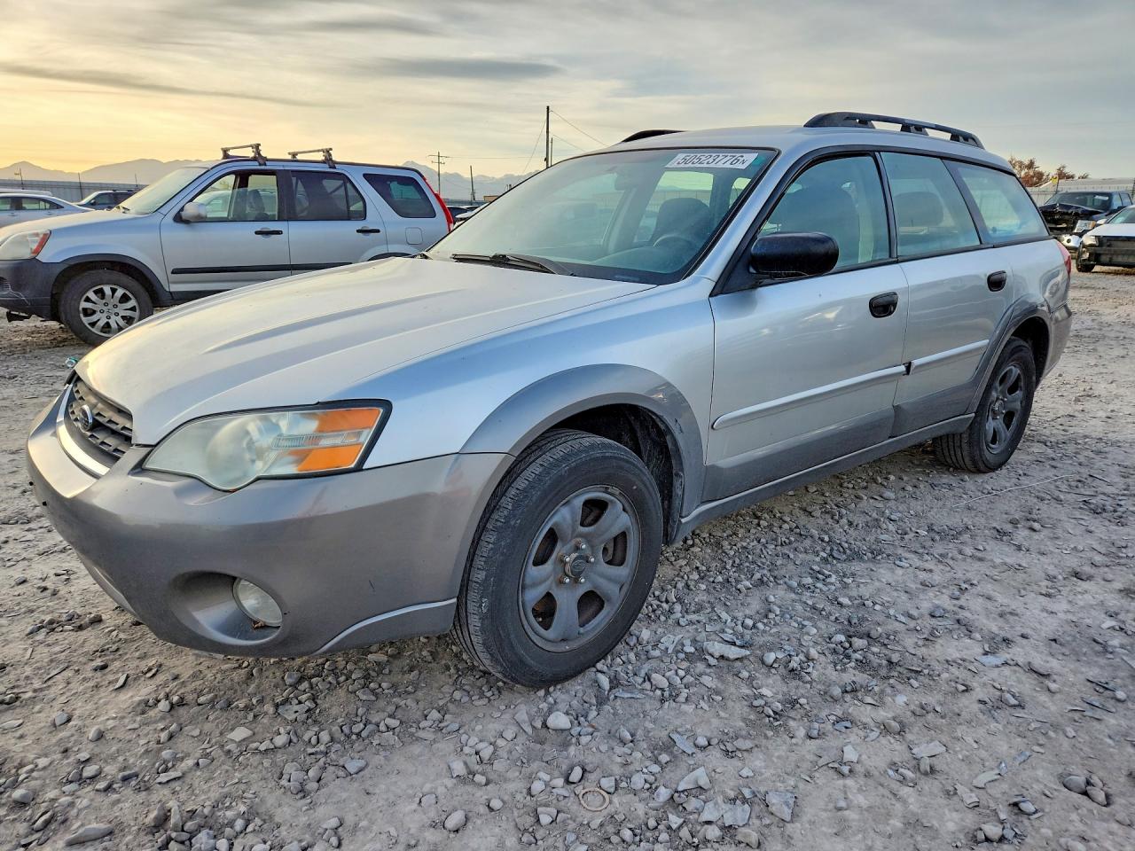 2007 SUBARU Outback VIN 4S4BP61C576318750 photo 1