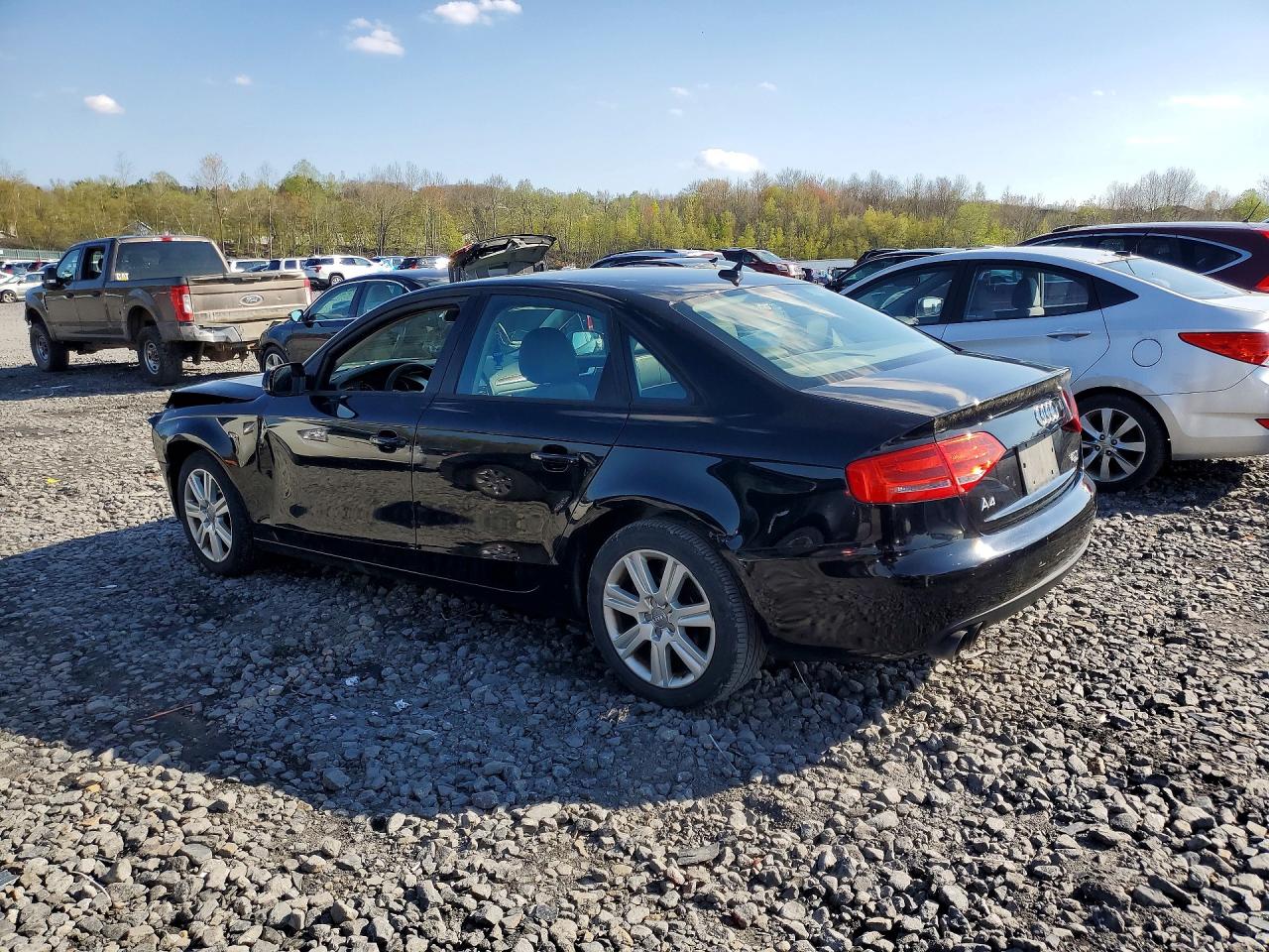 2011 Audi A4 VIN WAUDFAFL2BA110047 photo 2