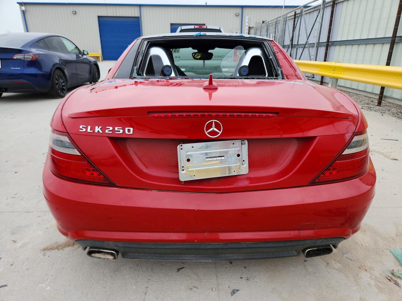 2013 Mercedes-Benz Slk-class VIN WDDPK4HA0DF057059 photo 6