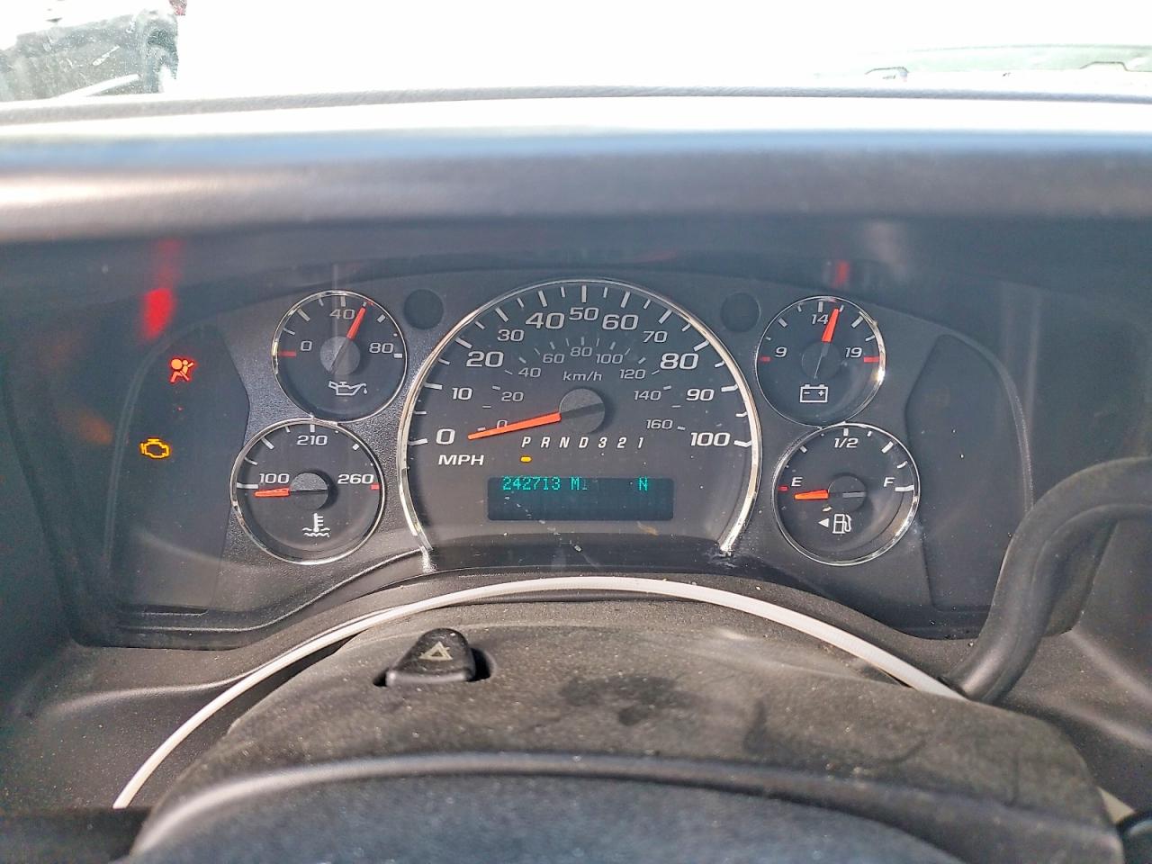 2010 CHEV Express VIN 1GCUGADX1A1163665 photo 9