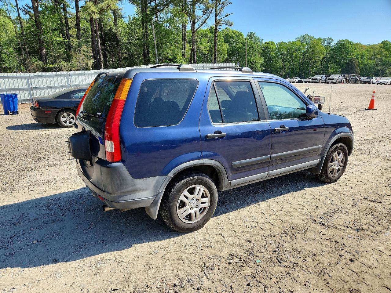 2003 Honda Crv VIN SHSRD78813U147215 photo 3