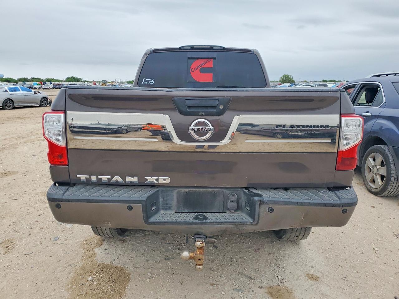 2016 Nissan TITAN VIN 1N6BA1F27GN502910 photo 6