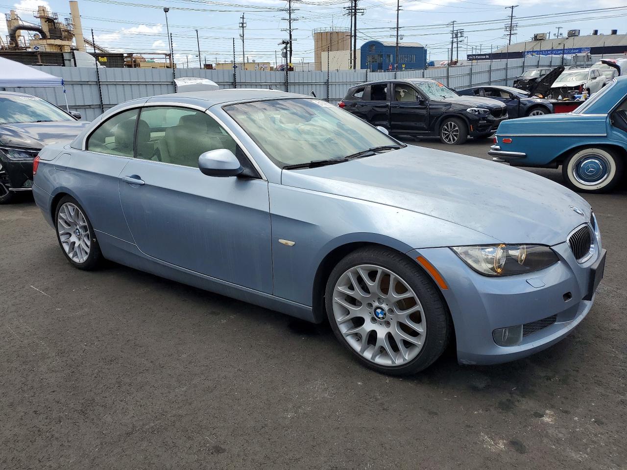2010 BMW 3 series VIN WBAWR3C56AP462027 photo 4