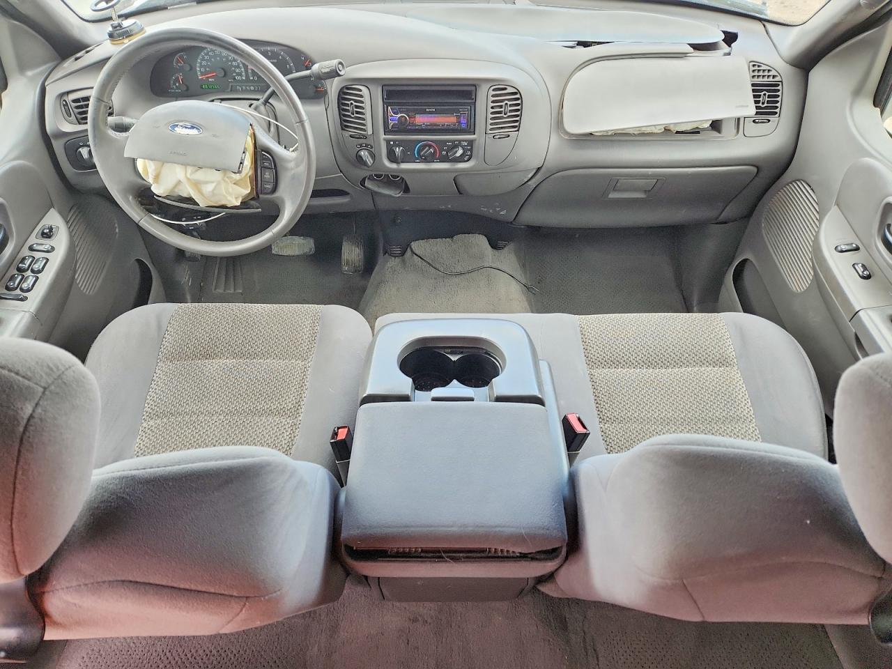 2003 Ford F150 VIN 1FTRW08L43KD84233 photo 8