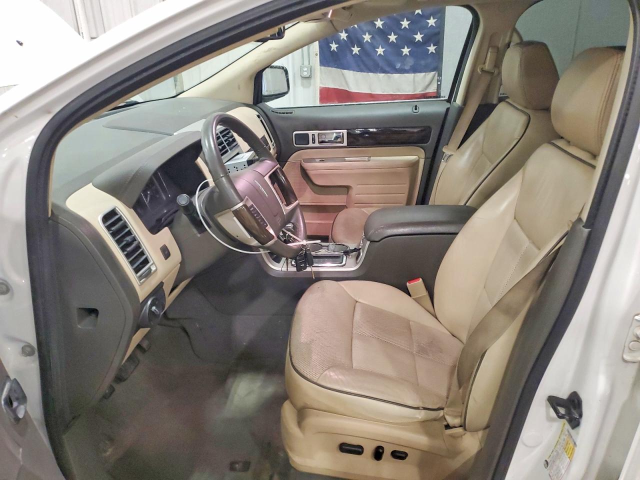 2010 LINCOLN Mkx VIN 2LMDJ8JC7ABJ04930 photo 7