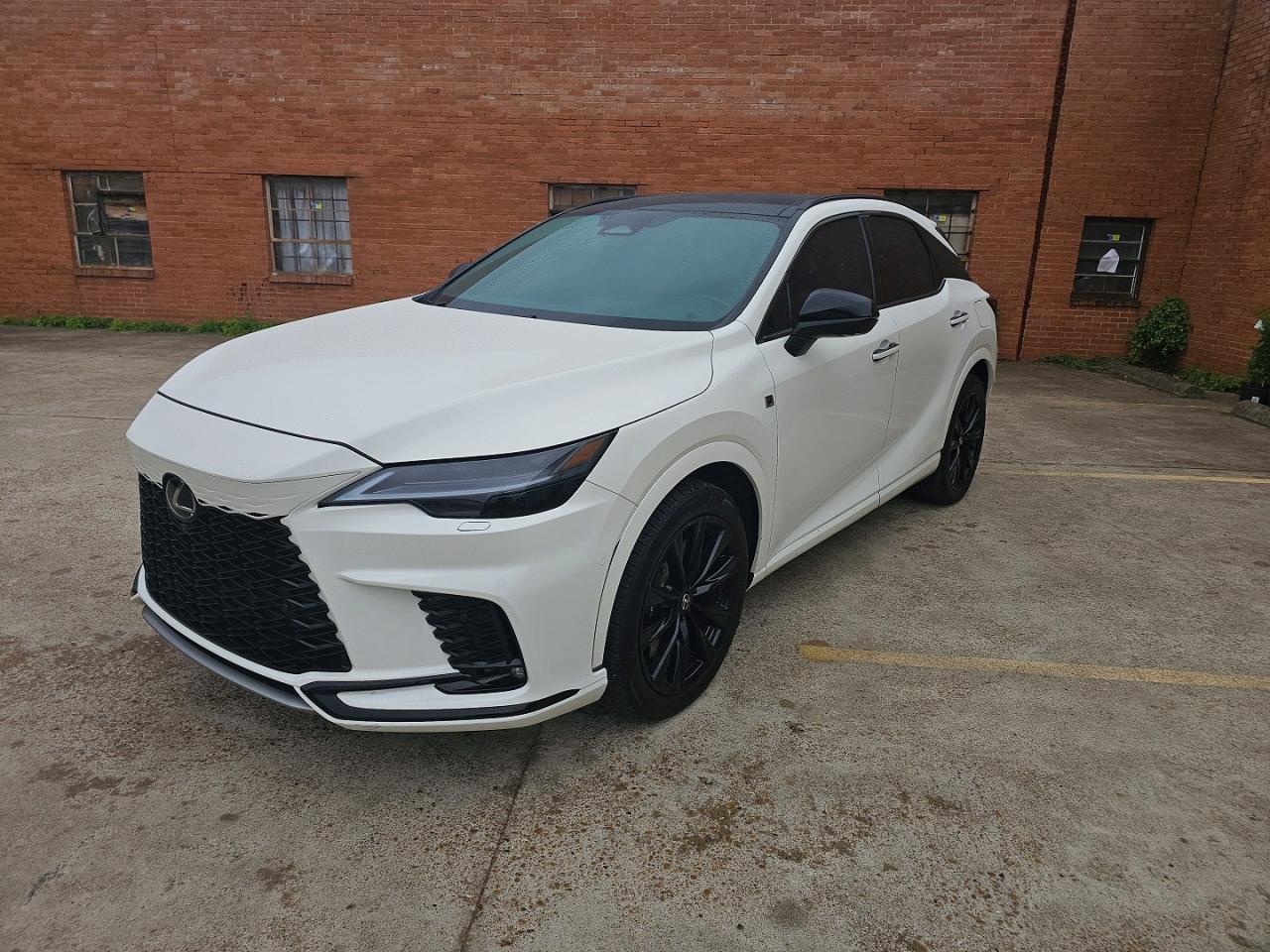 2024 Lexus Rx450 VIN 2T2BCMEA5RC018548 photo 2