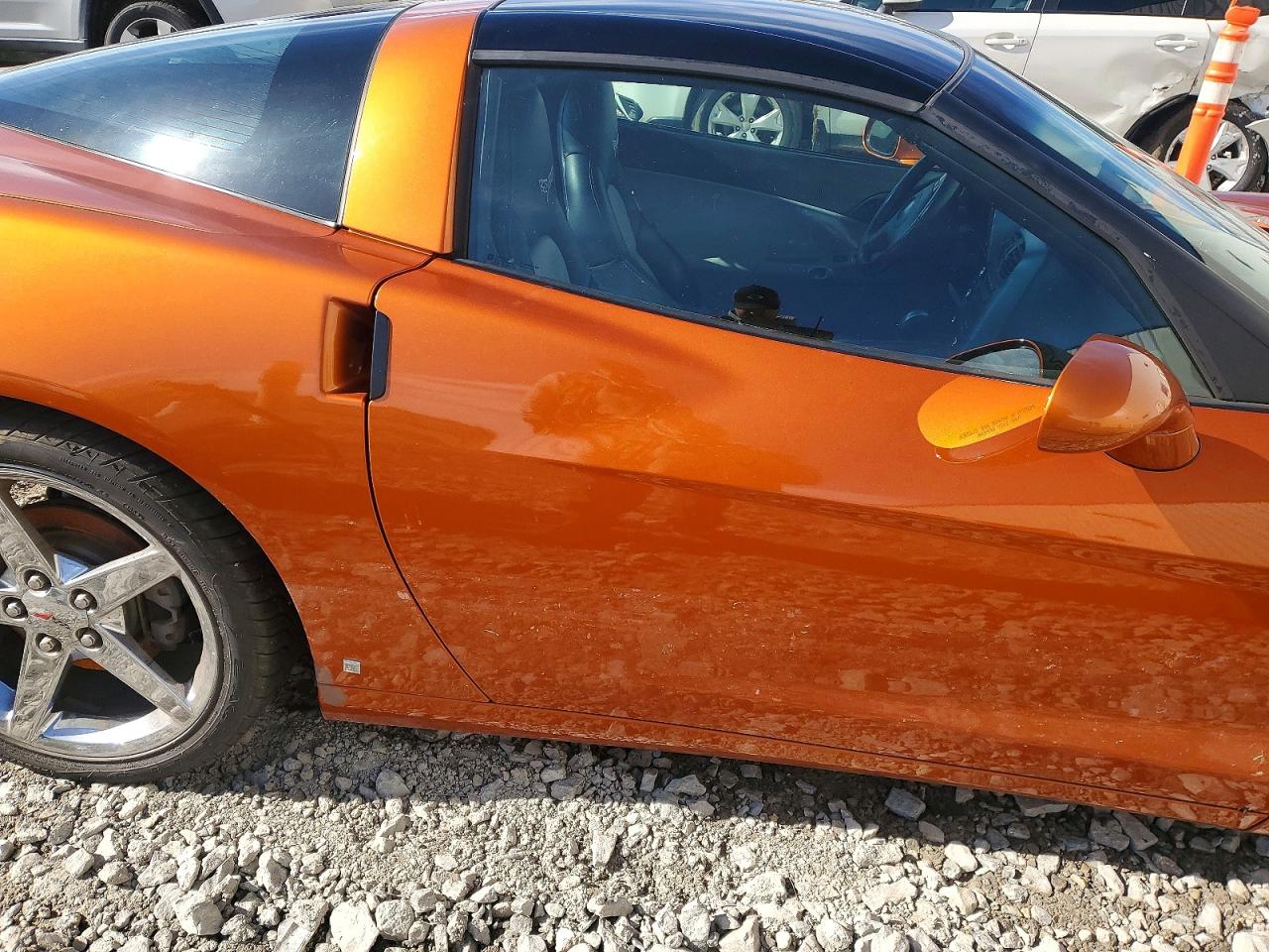 2007 Chev Corvette VIN 1G1YY26UX75104924 photo 10