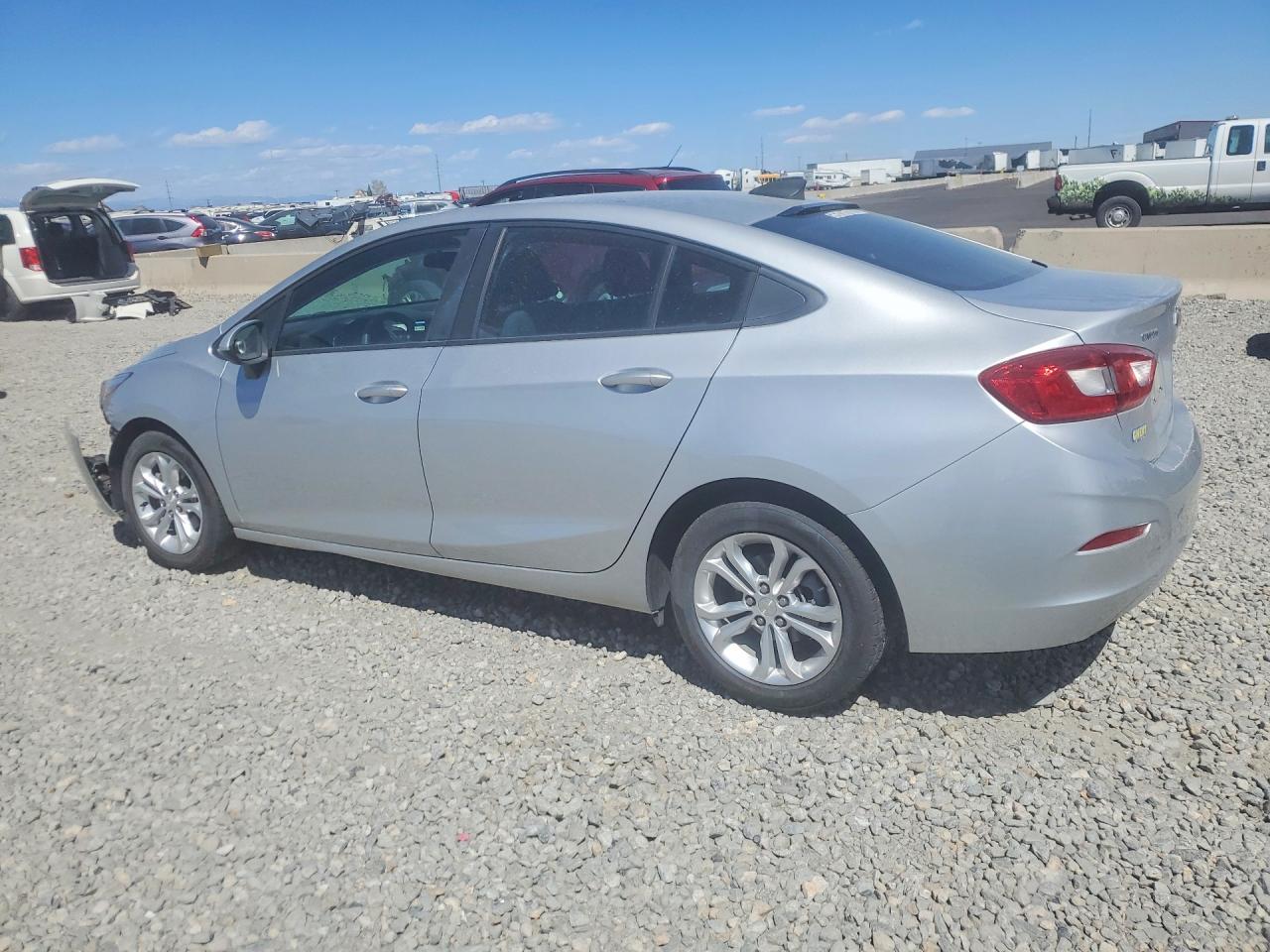 2019 CHEV Cruze VIN 1G1BC5SM2K7130538 photo 2