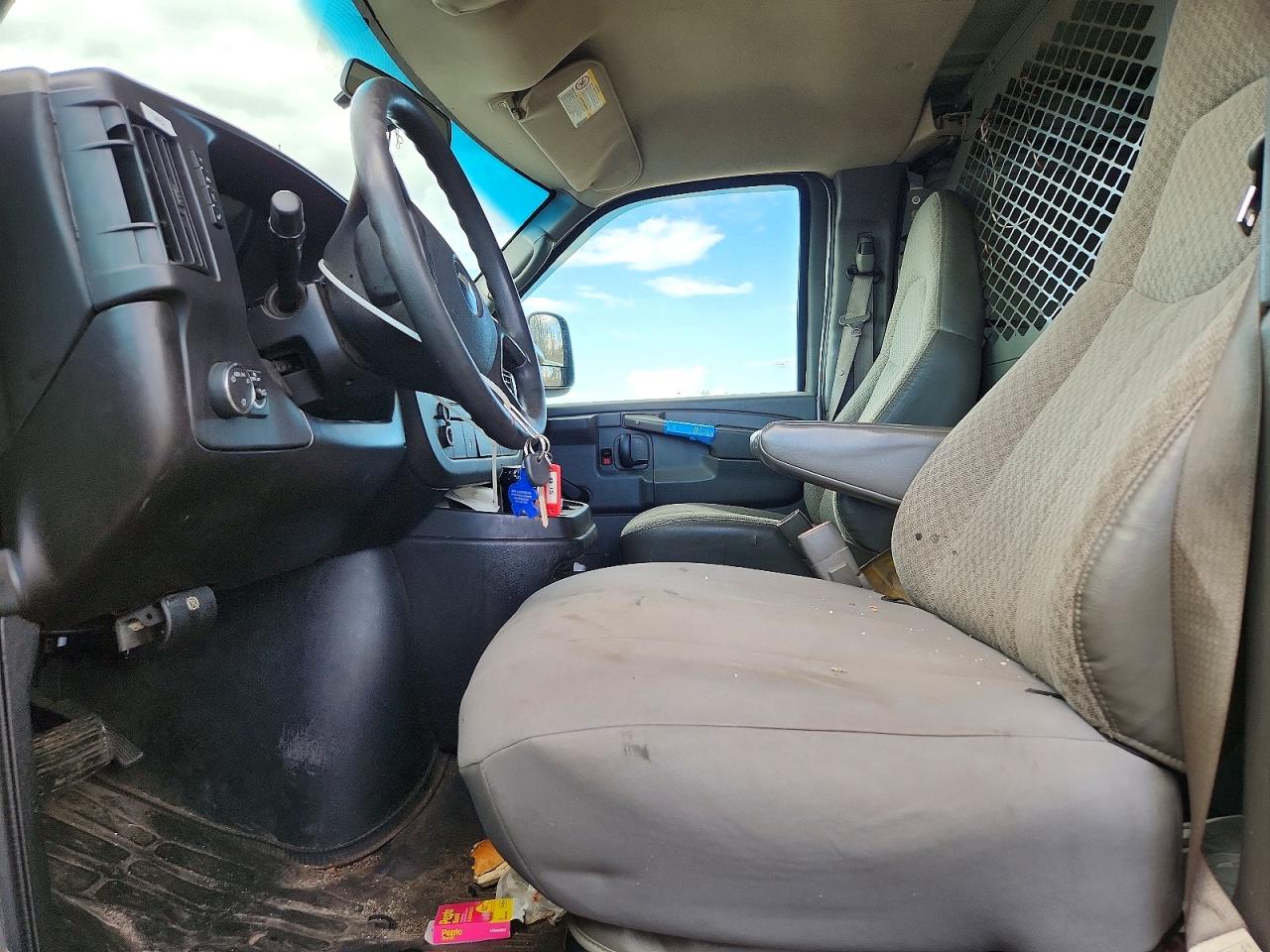 2008 CHEV Express VIN 1GCHG35K181228430 photo 7