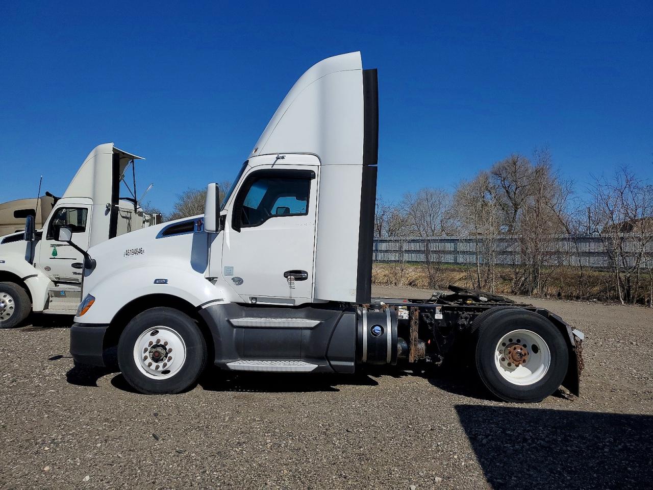 2016 KENWORTH All models VIN 1XKYA48X7GJ496707 photo 9