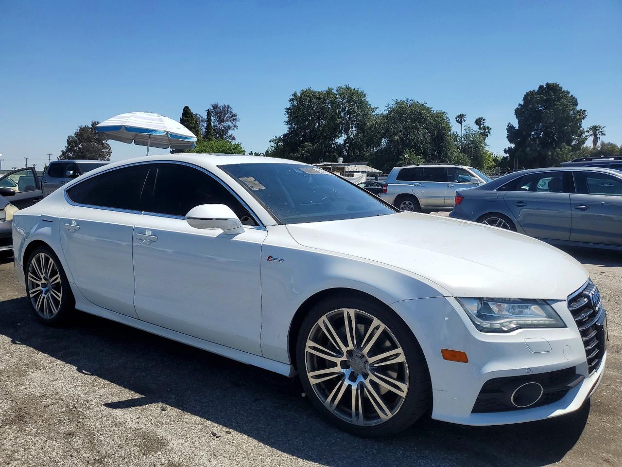 2013 Audi A7 VIN WAU3GAFC8DN150301 photo 4
