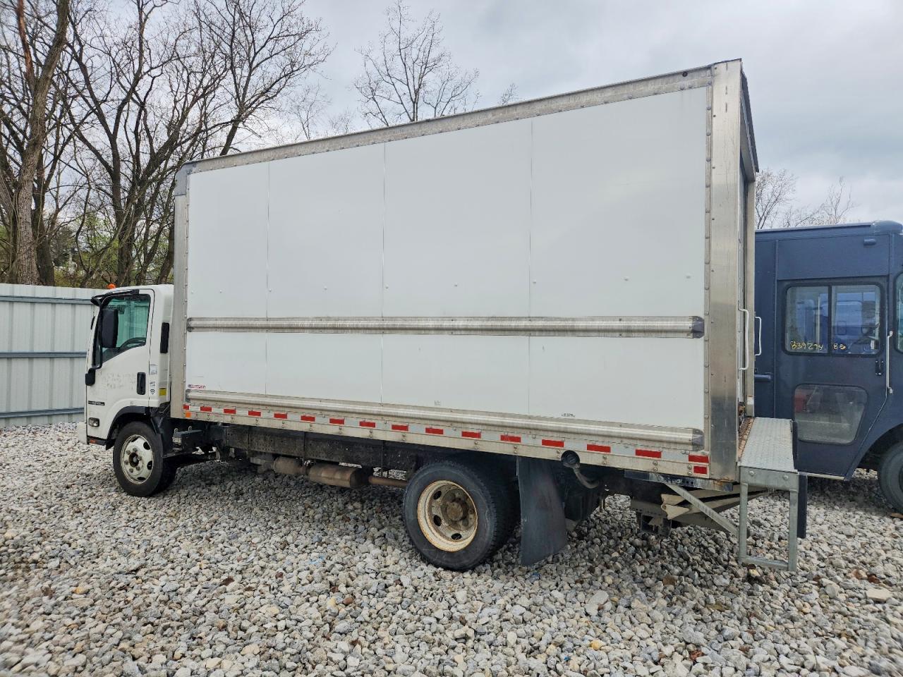 2021 Isuzu Npr VIN 54DC4W1D9MS201519 photo 9