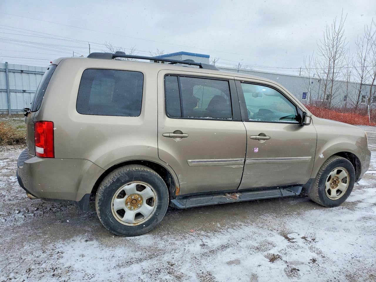 2010 HONDA Pilot VIN 5FNYF4H95AB504753 photo 3