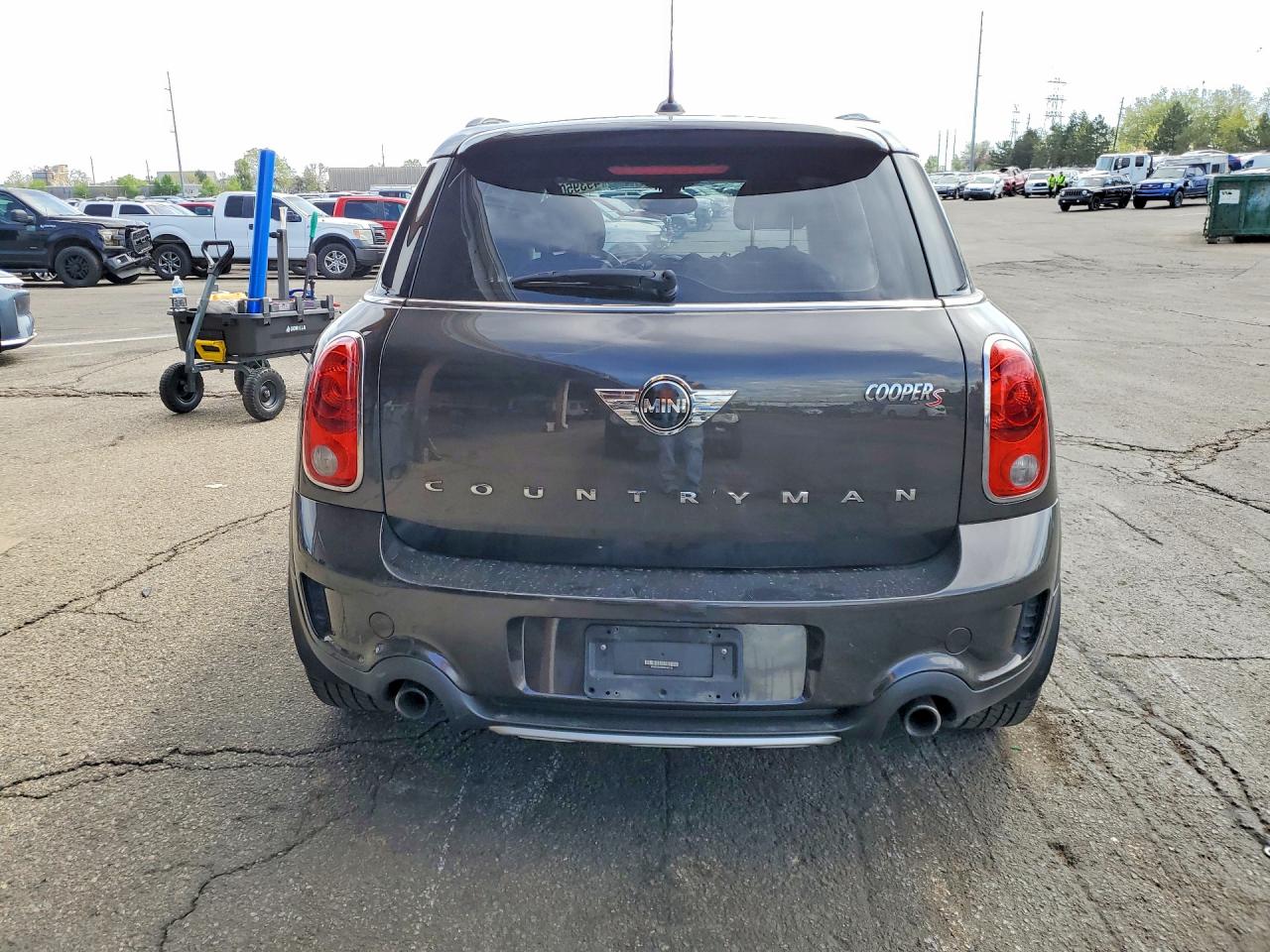 2016 MINI Cooper VIN WMWZC5C59GWU00176 photo 6