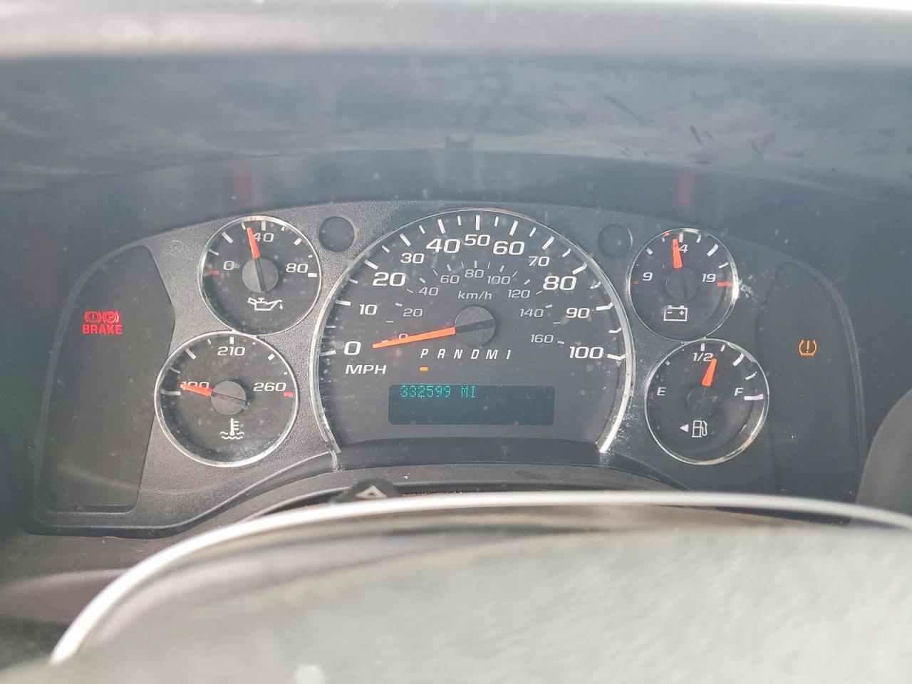 2014 CHEV Express VIN 1GCWGGBA9E1192394 photo 9