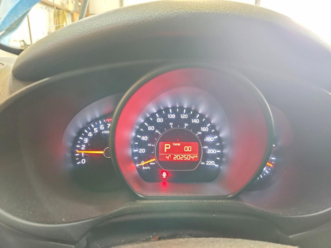 2016 Kia Soul base VIN KNDJN2A20G7240748 photo 9